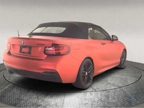 Used 2016 BMW 228i Convertible w/ M Sport Package image 2