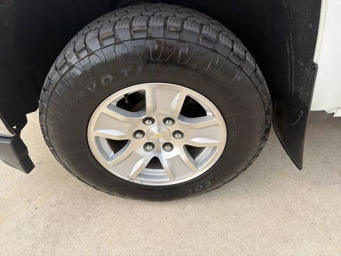 Used 2018 Chevrolet Silverado 1500 LT w/ Trailering Package image 5