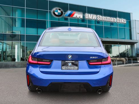 New 2026 BMW 330i Sedan w/ M Sport Package image 5