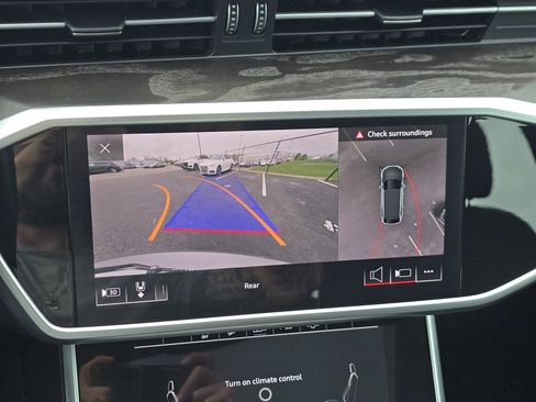 Used 2020 Audi A6 3.0T allroad Premium Plus w/ Audi Side Assist Package image 11