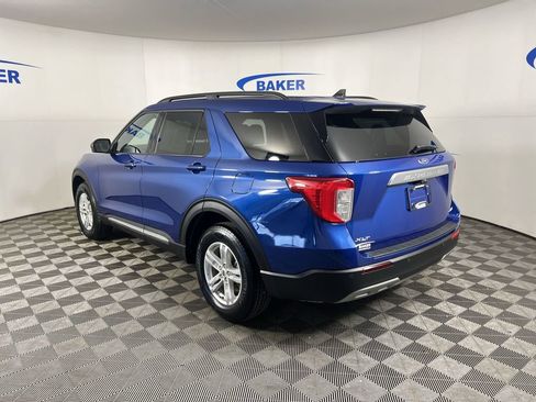 Used 2023 Ford Explorer XLT w/ Equipment Group 202A image 7