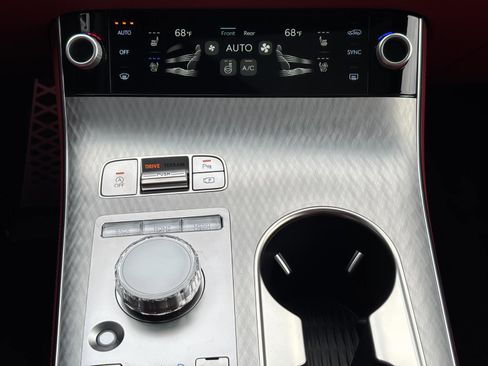New 2026 Genesis GV70 2.5T Sport Prestige AWD/4WD image 11
