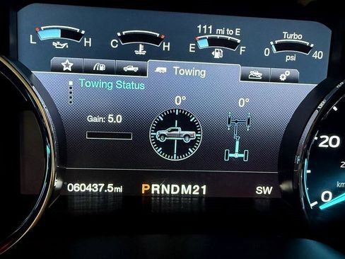 Used 2018 Ford F350 Lariat w/ Chrome Package image 12