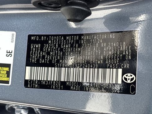 Used 2025 Toyota Corolla LE FWD image 26