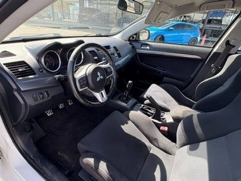 Used 2011 Mitsubishi Lancer Evolution GSR image 17