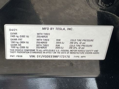 Used 2021 Tesla Model Y Long Range image 28