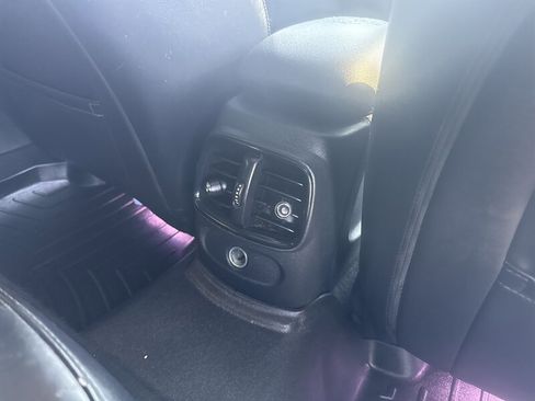 Used 2017 MINI Cooper Clubman John Cooper Works image 34