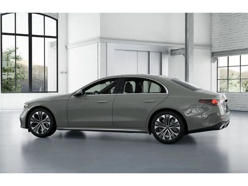 New 2026 Mercedes-Benz E 450 4MATIC Sedan image 32