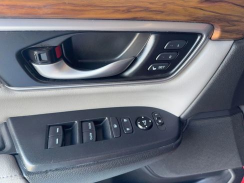 Used 2020 Honda CR-V Touring image 39