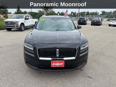 Used 2023 Lincoln Nautilus Reserve w/ Monochromatic Package AWD/4WD image 10
