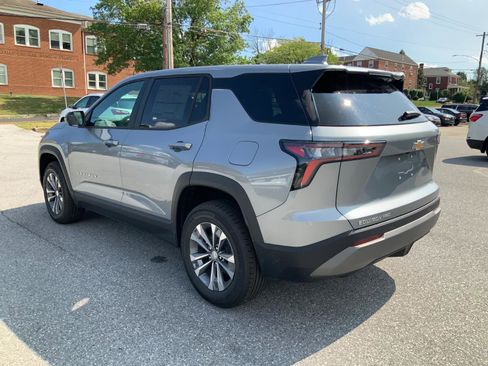 New 2026 Chevrolet Equinox LT w/ Convenience Package II image 5