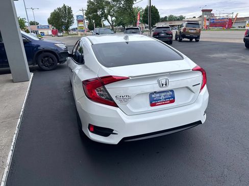 Used 2016 Honda Civic Touring image 42