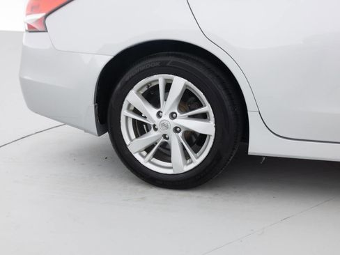 Used 2015 Nissan Altima 2.5 SV FWD image 21