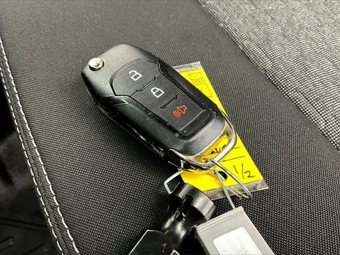 Used 2024 Ford Ranger XL image 11