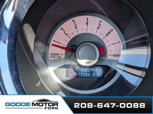 Used 2012 Ford Mustang GT Premium RWD image 19