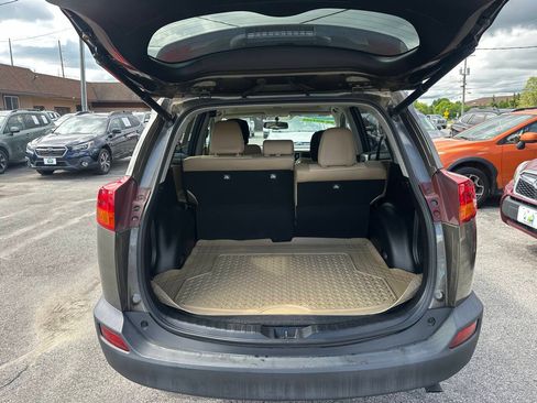 Used 2014 Toyota RAV4 Limited AWD/4WD image 7
