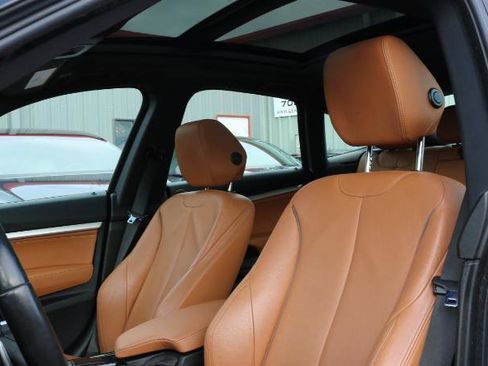 Used 2018 BMW 340i Gran Turismo xDrive w/ Premium Package image 10