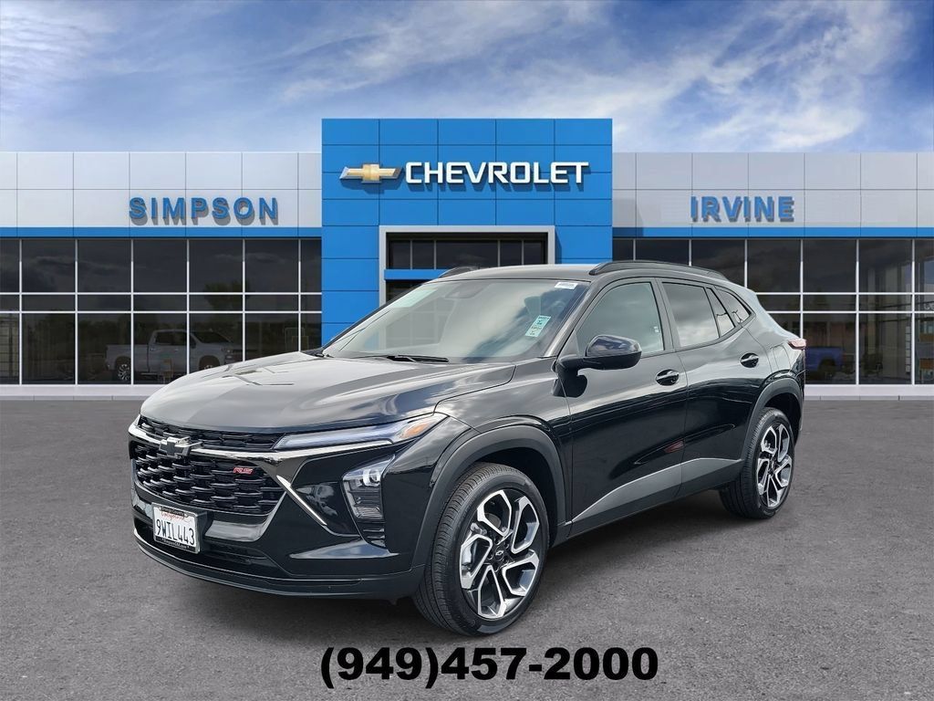 Used 2026 Chevrolet Trax RS w/ Driver Confidence Package FWD image 4