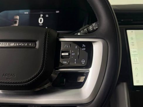 New 2026 Land Rover Range Rover SE image 37