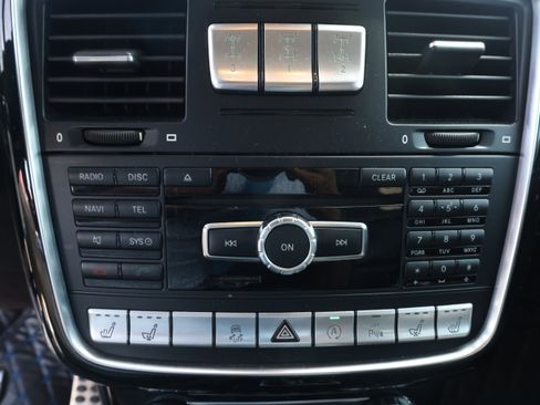 Used 2016 Mercedes-Benz G 550 image 7