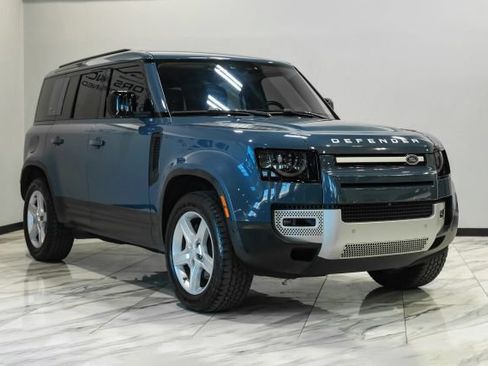 Used 2021 Land Rover Defender 110 SE AWD/4WD image 8