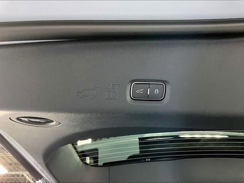 New 2026 Ford Expedition Max Platinum image 16