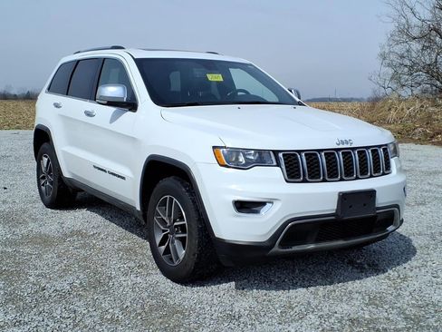 Used 2022 Jeep Grand Cherokee Limited image 2