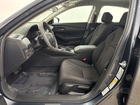 Used 2023 Honda Accord LX image 13