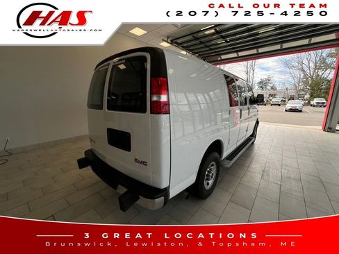 Used 2024 GMC Savana 2500 w/ Driver Convenience Package RWD image 6