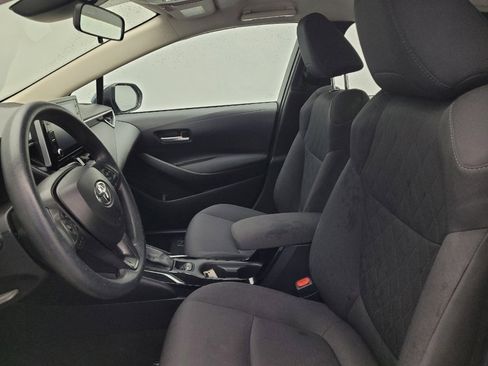 Used 2021 Toyota Corolla LE FWD image 17