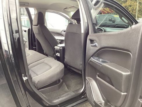 Used 2016 Chevrolet Colorado LT w/ LT Convenience Package image 8