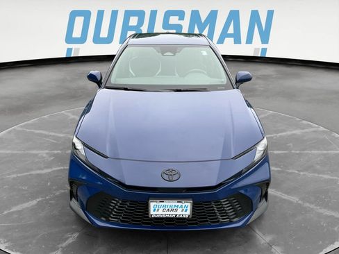 Certified 2025 Toyota Camry SE AWD/4WD image 10