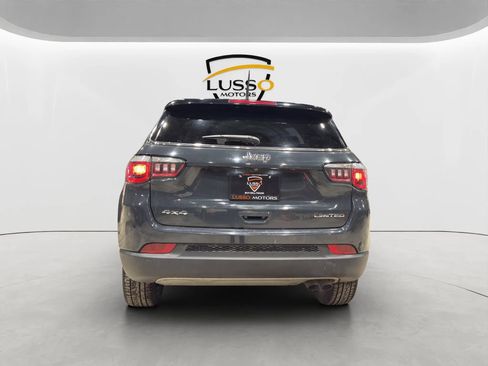 Used 2018 Jeep Compass Limited image 6