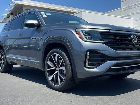 New 2025 Volkswagen Atlas SEL Premium R-Line image 5
