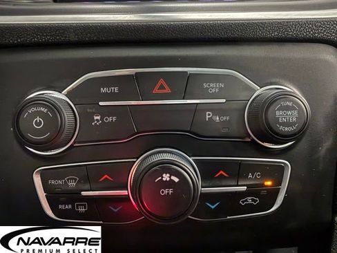 Used 2020 Dodge Charger SXT image 22