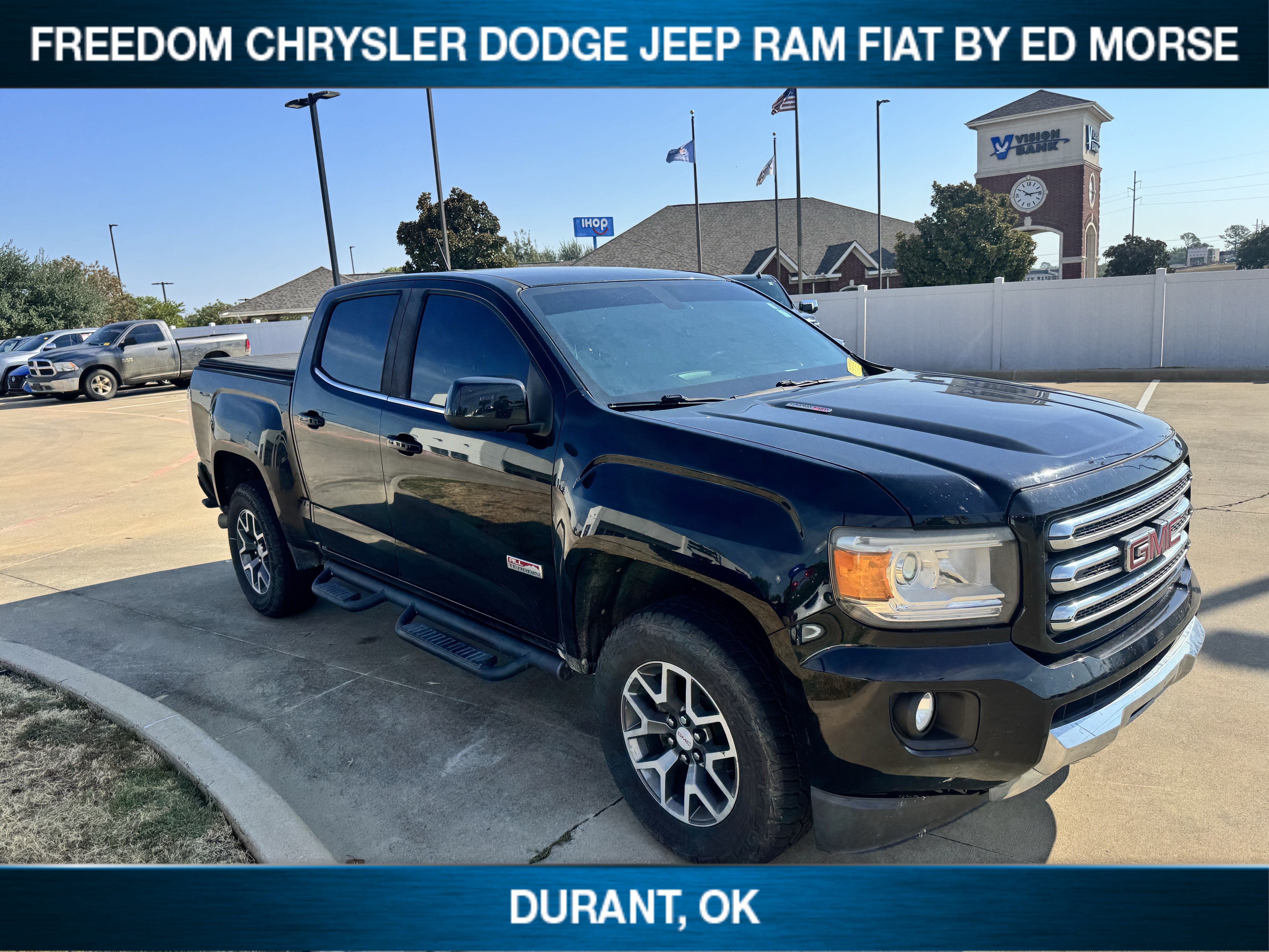 Used 2017 GMC Canyon SLE w/ All Terrain X Package AWD/4WD image 3