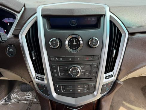Used 2012 Cadillac SRX Luxury image 14