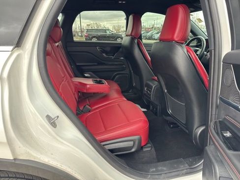 Used 2023 Lincoln Corsair Reserve w/ Rear Removable Package Tray AWD/4WD image 13