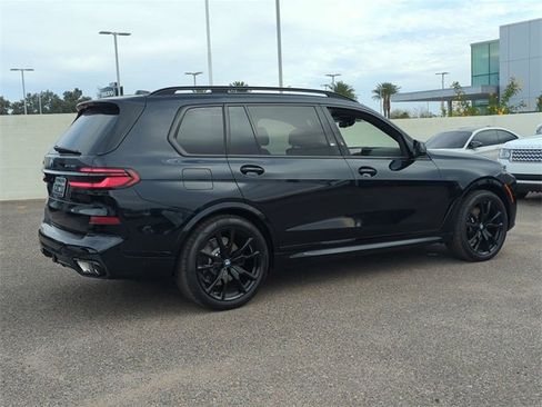 New 2026 BMW X7 xDrive40i w/ M Sport Package image 6