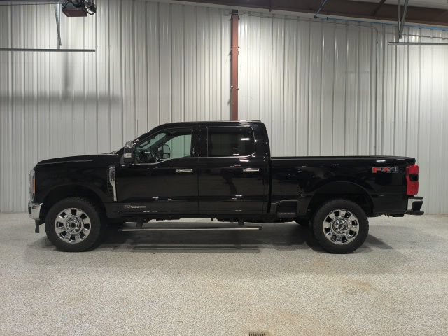 Used 2023 Ford F350 Lariat w/ Lariat Ultimate Package AWD/4WD image 9