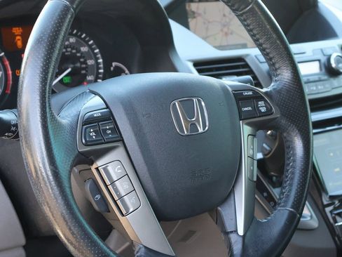 Used 2016 Honda Odyssey Touring Elite image 20