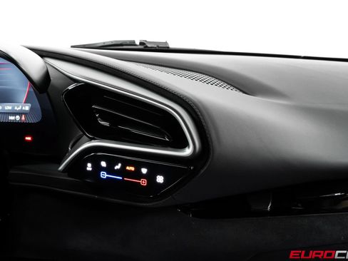 Used 2022 Ferrari 296 GTB RWD image 32