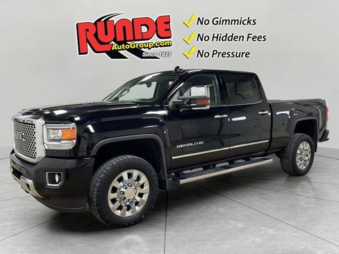 Used 2015 GMC Sierra 2500 Denali w/ Duramax Plus Package image 1