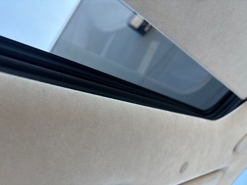 Used 2023 Genesis GV80 3.5T w/ Prestige Package image 19