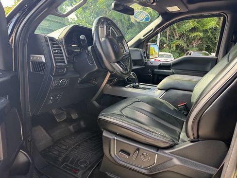Used 2018 Ford F150 Platinum w/ Equipment Group 701A Luxury AWD/4WD image 12