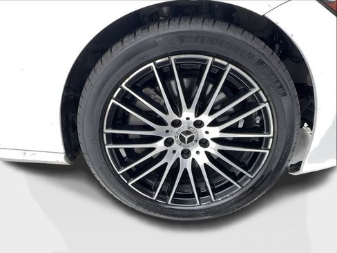 Used 2024 Mercedes-Benz C 300 Sedan image 14