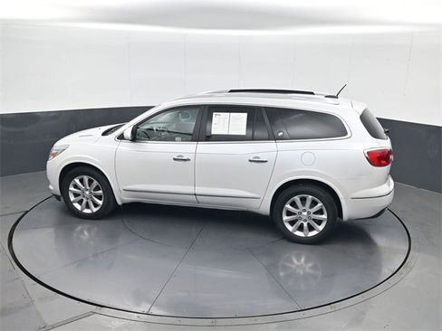 Certified 2017 Buick Enclave Premium w/ Experience Buick Package image 20