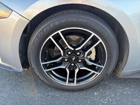 Used 2021 Ford Mustang Premium RWD image 7