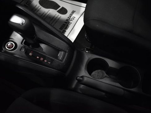 Used 2024 Nissan Kicks S image 23