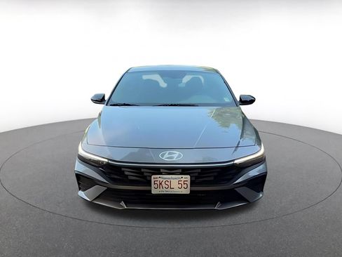 Used 2026 Hyundai Elantra Sport FWD image 4